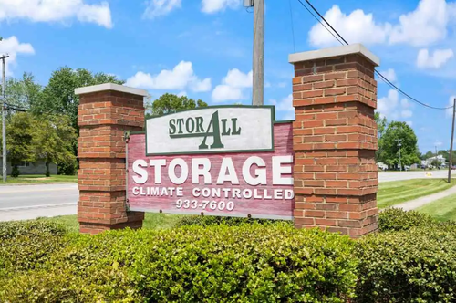 Stor-All Dixie Highway storage facility exterior view