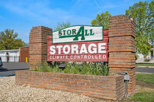 Stor-All Reynoldsburg storage facility exterior view